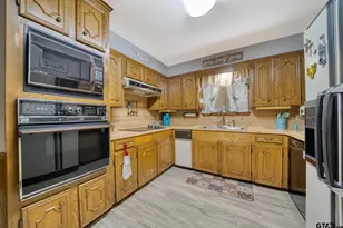 471 Southfield Ln, Marshall, TX 75672 - Photo 4