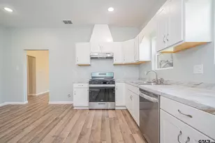 1104 N Bolivar, Marshall, TX 75670 - Photo 6