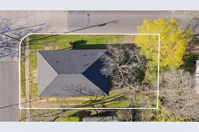 1104 N Bolivar, Marshall, TX 75670 - Photo 18