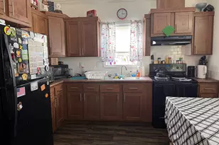 510 E Henderson St, Overton, TX 75684 - Photo 4