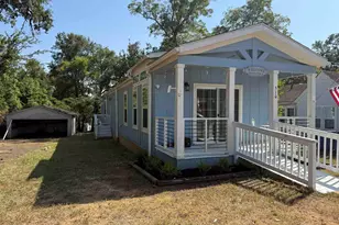 510 E Henderson St, Overton, TX 75684 - Photo 2