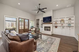 9132 Long Br, Tyler, TX 75703 - Photo 4