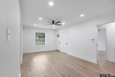 2927 New Copeland Rd, Tyler, TX 75701 - Photo 4