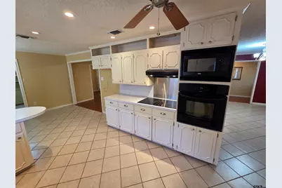 406 Asbury St., Jacksonville, TX 75766 - Photo 8