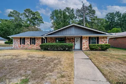 3100 Rosemary Ln, Tyler, TX 75701 - Photo 2