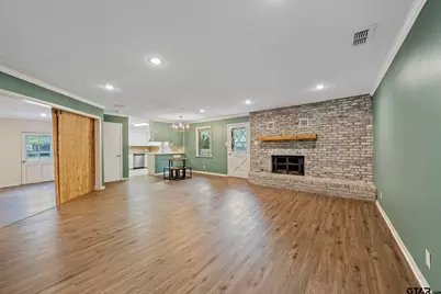 3100 Rosemary Ln, Tyler, TX 75701 - Photo 4