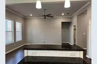 2910 Meadow Brook, Tyler, TX 75701 - Photo 10