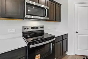 1952 Freeman St, Tyler, TX 75704 - Photo 12