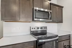 1904 Freeman St, Tyler, TX 75704 - Photo 8
