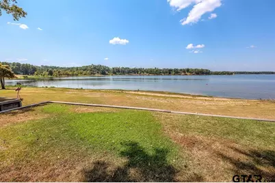 851 Lakeview, Jefferson, TX 75657 - Photo 14