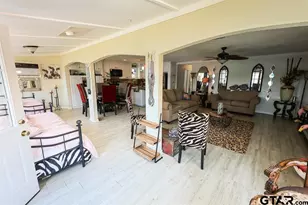 851 Lakeview, Jefferson, TX 75657 - Photo 34