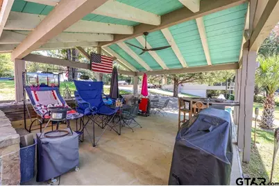 851 Lakeview, Jefferson, TX 75657 - Photo 20