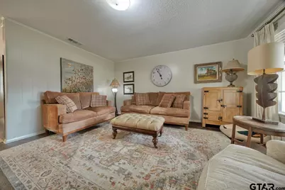 249 E Hideaway Ln, Hideaway, TX 75771 - Photo 2