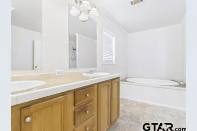21104 Easy Street, Chandler, TX 75758 - Photo 24