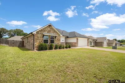 113 Hay Meadow, Winona, TX 75792 - Photo 2