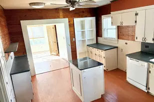 437 Jefferson, Pittsburg, TX 75686 - Photo 18