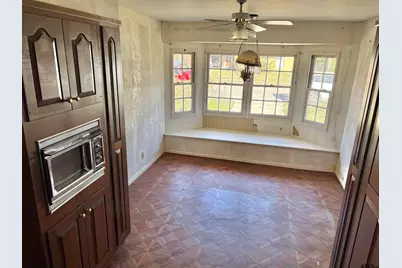 609 Hickory, Hughes Springs, TX 75656 - Photo 20