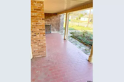 609 Hickory, Hughes Springs, TX 75656 - Photo 32