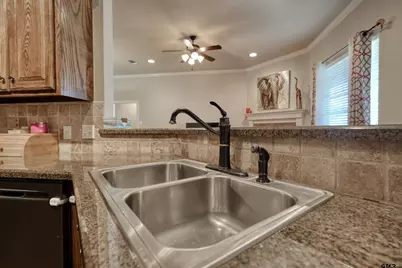16594 Beauregard Drive, Tyler, TX 75703 - Photo 14