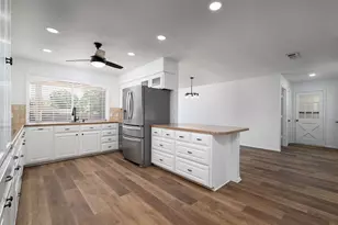 514 Charmwood Dr, Chandler, TX 75758 - Photo 8