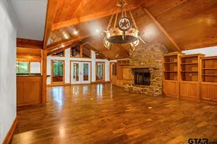 2040 Valleywood, Holly Lake Ranch, TX 75765 - Photo 8