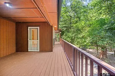 2040 Valleywood, Holly Lake Ranch, TX 75765 - Photo 20