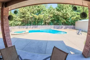 135 Pond Dr, Marshall, TX 75672 - Photo 2