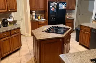 224 Stonebridge Ct, Gilmer, TX 75645 - Photo 4