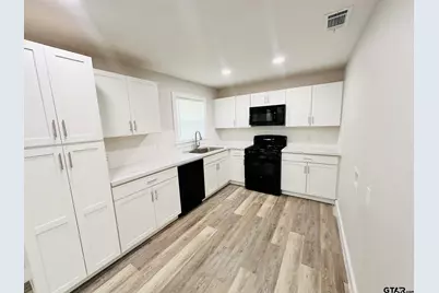 2116 Pine Crest, Tyler, TX 75701 - Photo 26