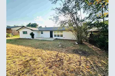 2116 Pine Crest, Tyler, TX 75701 - Photo 2
