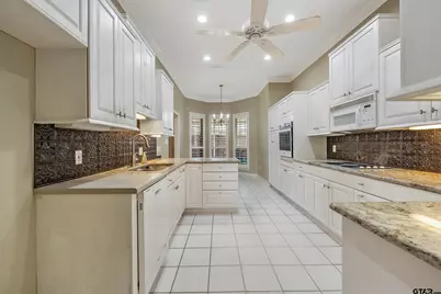 602 Paloma, Tyler, TX 75703 - Photo 10