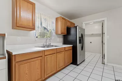 306 1/2 Jordan St, Tyler, TX 75702 - Photo 10
