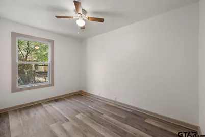 313 Butler St, Rusk, TX 75785 - Photo 10