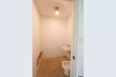 2942 Medlin Rd, Gilmer, TX 75645 - Photo 30