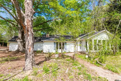 2942 Medlin Rd, Gilmer, TX 75645 - Photo 2