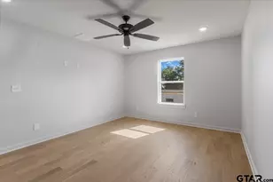 908 Nell Ave, Tyler, TX 75701 - Photo 14