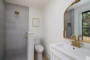 521 E 2nd St, Tyler, TX 75701 - Photo 34
