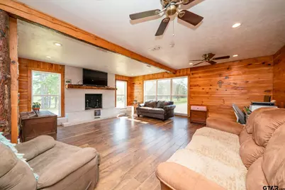 2130 Fm 22 E, Jacksonville, TX 75766 - Photo 24