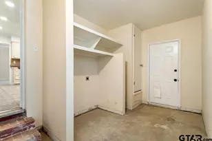 1114 W Camellia St, Tyler, TX 75701 - Photo 32