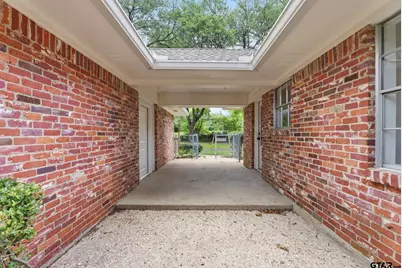 1004 Jeffdavis, Tyler, TX 75703 - Photo 36
