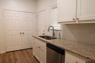 129 Dr Mlk Jr Dr, Gladewater, TX 75647 - Photo 12