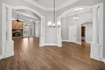 2322 Kingsmill Cir, Tyler, TX 75703 - Photo 8