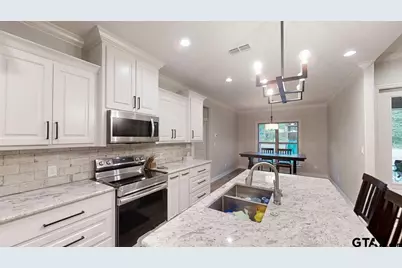 102 Oak Trail Crk, Kilgore, TX 75662 - Photo 8