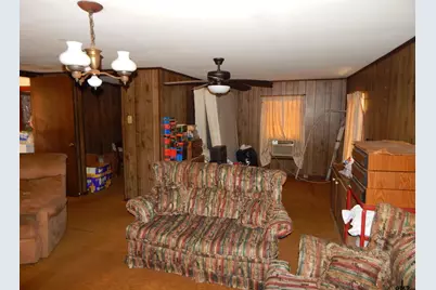 715 Clark St, Gilmer, TX 75644 - Photo 14