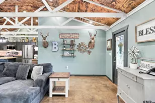 318 County Rd 2124, Rusk, TX 75785 - Photo 6