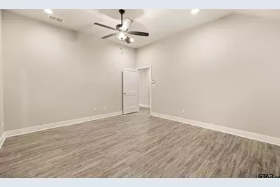 1628 Legacy Dr, Tyler, TX 75703 - Photo 10