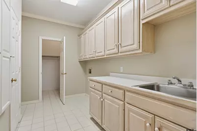 3403 Pinecreek Dr., Tyler, TX 75707 - Photo 14