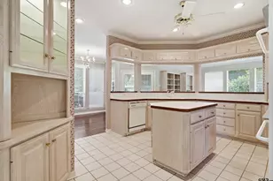 3403 Pinecreek Dr, Tyler, TX 75707 - Photo 12