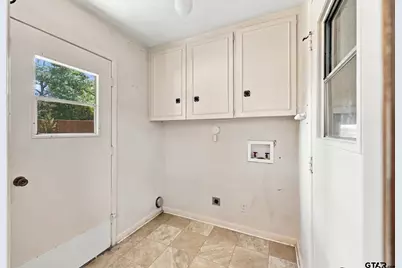 2701 Fairfax Dr, Tyler, TX 75701 - Photo 12
