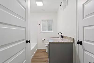 500 W Vance, Tyler, TX 75702 - Photo 30